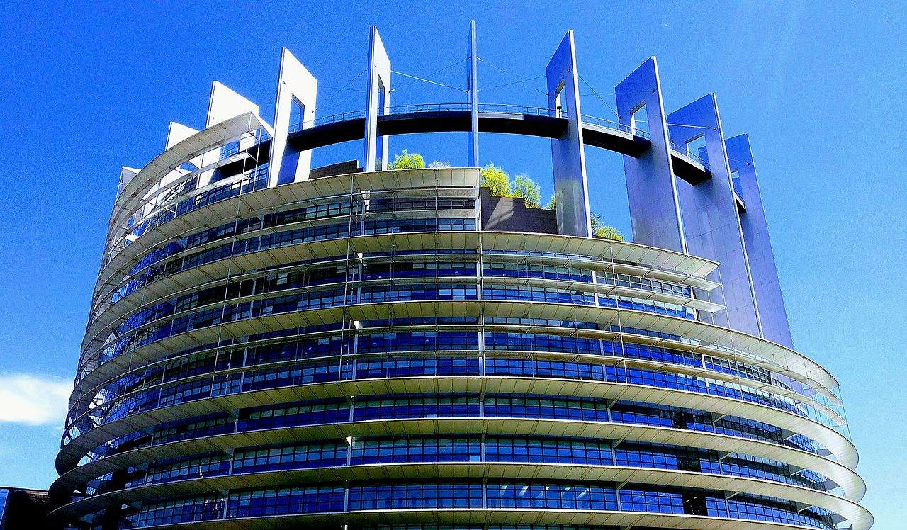 Das EU-Parlament in Straßburg - heute Upload-Filter-Entscheidung