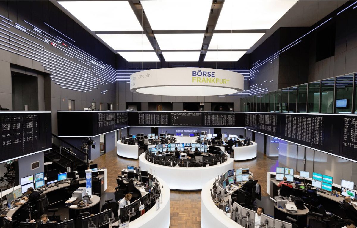 Deutsche Börse AG Parkett - Commerzbank fliegt aus Dax