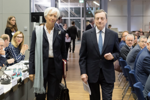 Christine Lagarde mit ihrem Vorgänger Mario Draghi