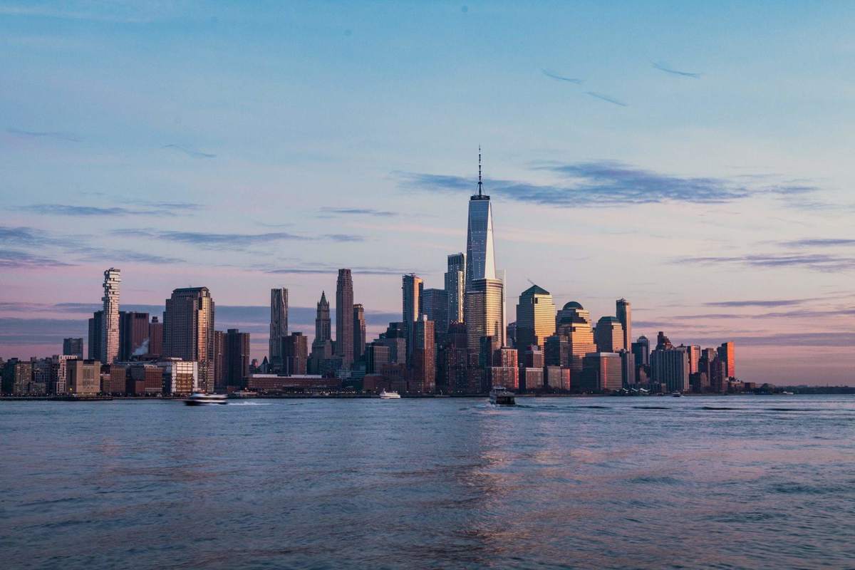 Skyline von New York - die Börsen-Hausse wird angetrieben