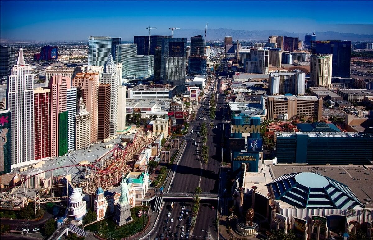 Las Vegas Strip - dank Coronakrise sind die Geschäfte eingebrochen