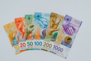 Geldscheine des Schweizer Franken - mit anderer Optik als beim Euro