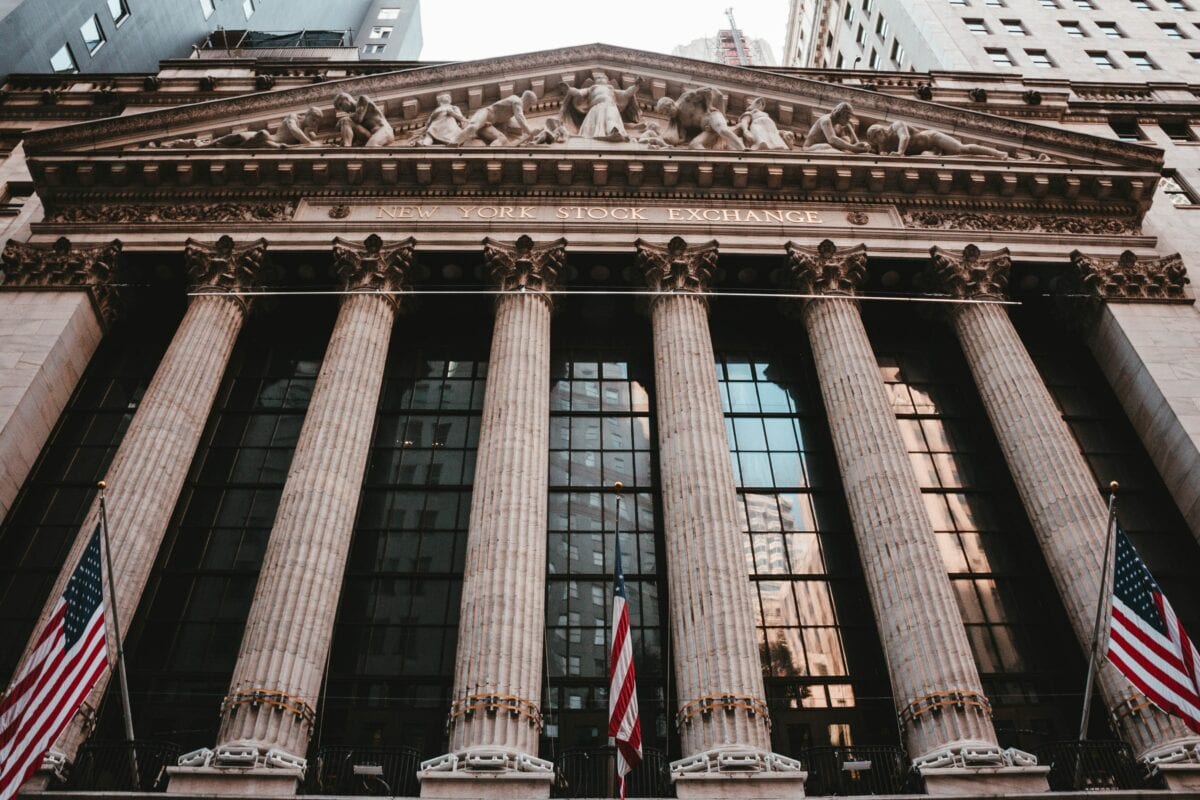 Größte Firmenübernahme - Börse als Symbol für Aktiengeschäfte