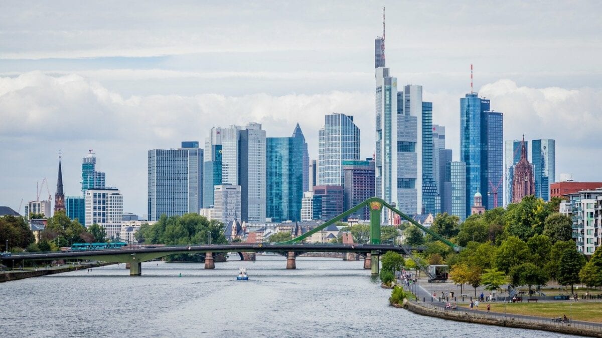Hochhäuser zahlreicher Banken in Frankfurt