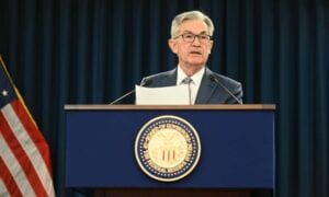 Die Fed verlängert das Verbot für Aktienrückkäufe von Banken