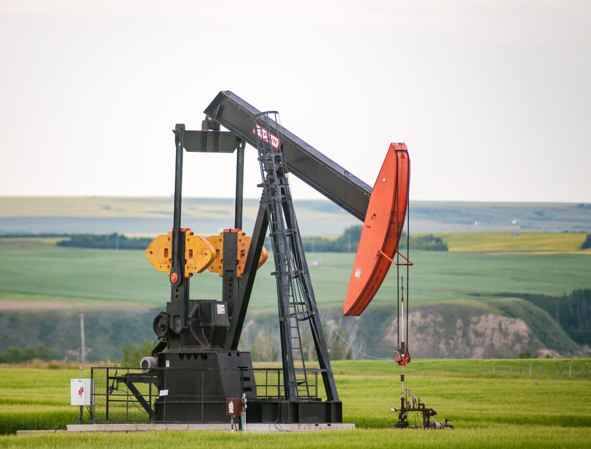 Eine Öl-Förderanlage in Kanada