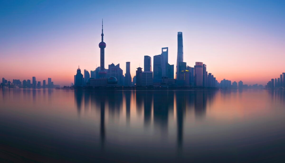 Skyline von Shanghai als der Wirtschaftsmetropole in China