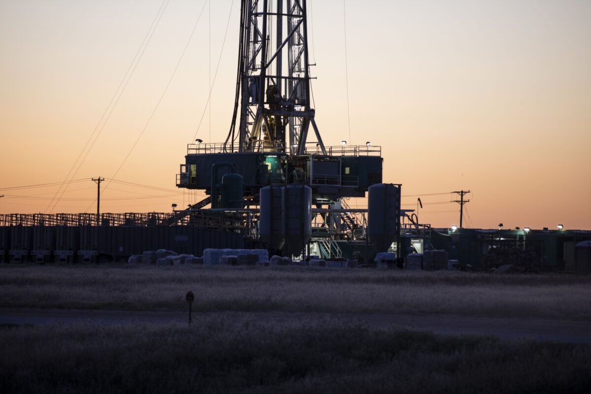 Öl-Bohrstelle in Texas