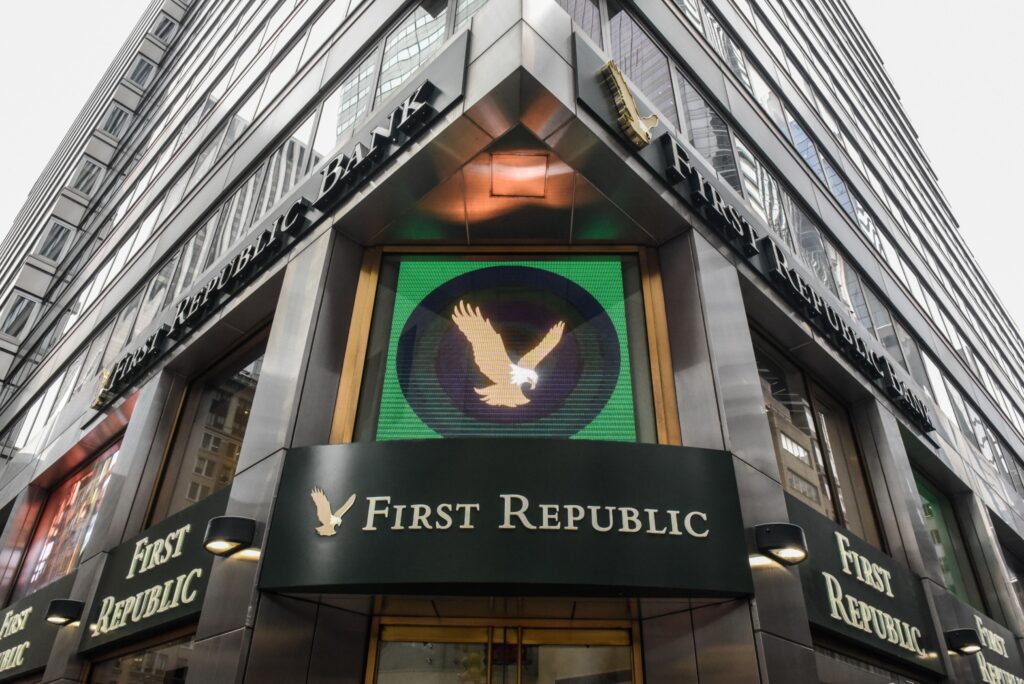 First Republic vor Zusammenbruch - Eine zeitige Lösung muss her