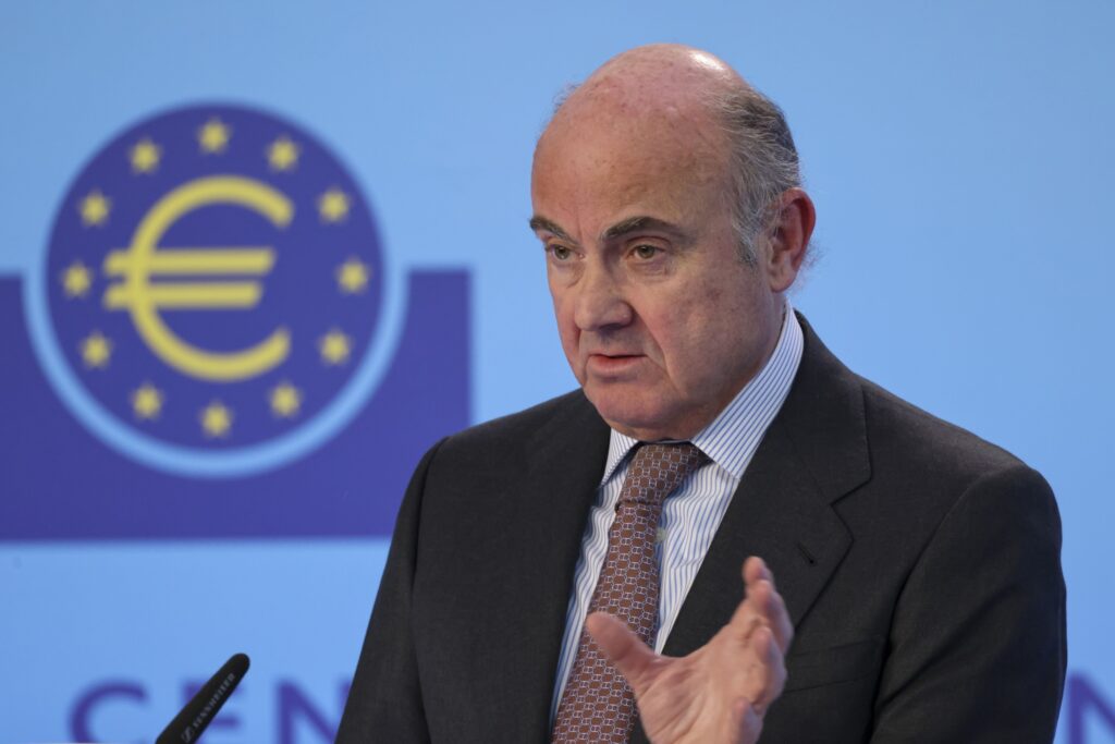 Luis de Guindos, EZB-Vize, fürchtet Inflation wegen steigenden Löhnen - weitere Zinserhöhungen