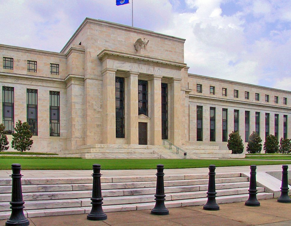 Fed hebt Zinsen um 0,25% an
