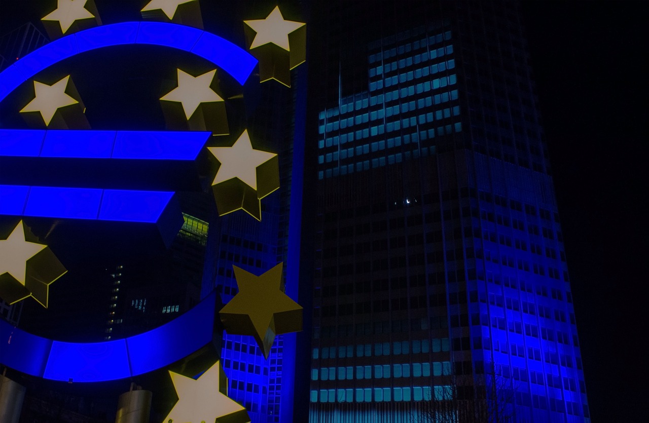 EZB Zinsen Italien Portugal
