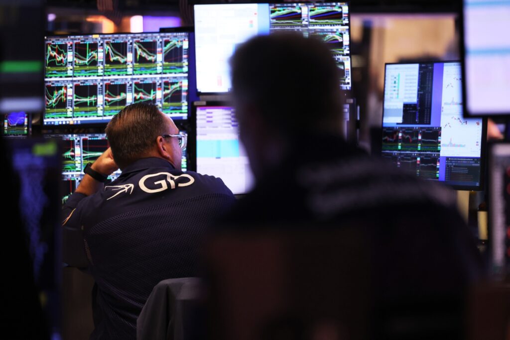 S&P 500: Der größte Wall Street Bär wirft das Handtuch