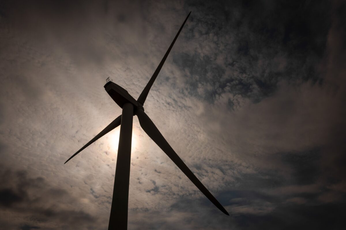 Geldanlagen in einer Windturbine wären nach ESG eine gute Sache