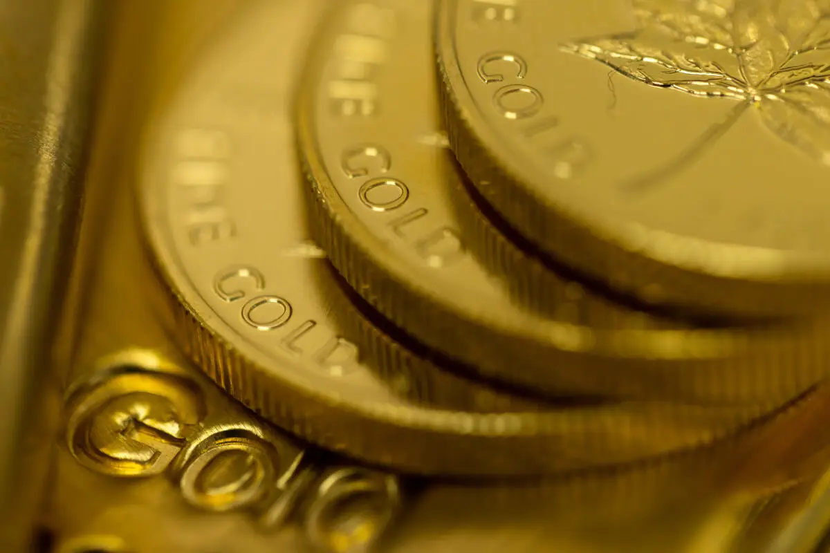Goldpreis-f-llt-trotz-H-henflug-bei-Edelmetallen-die-Gr-nde