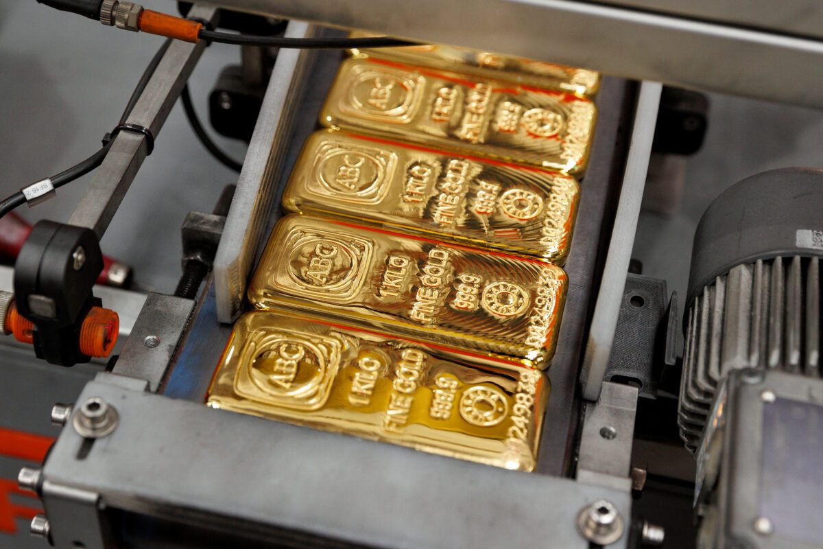 Goldpreis-kratzt-an-3-400-Dollar-Aufwind-Blick-auf-die-Faktoren