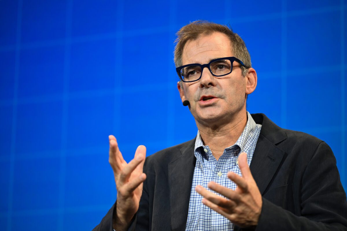 CoreWeave-Aktie-f-llt-6-Hintergrund-sogar-KI-Bullisch-