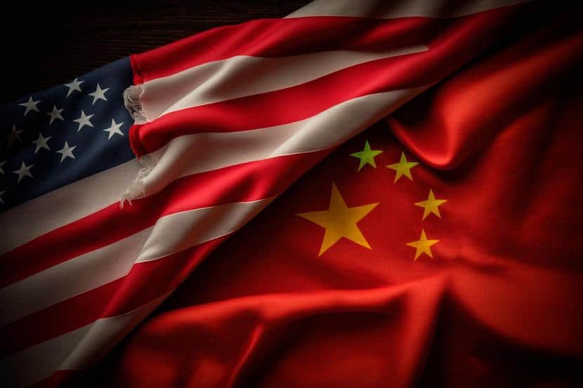Amerikanische und chinesische Flaggen im Vergleich.